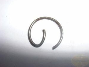 19061320' , 'Kolbenbolzensicherung V50 Monza