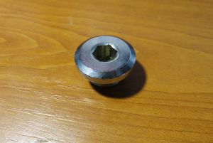 19351200' , 'Zylinderkopfstopf./Einfüllschr Getr.gr.M