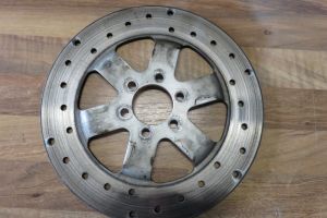 Bremsscheibe 235mm hinten V35-V65 SP gebraucht