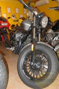 Felgenaufkleber Moto Guzzi silber/grau