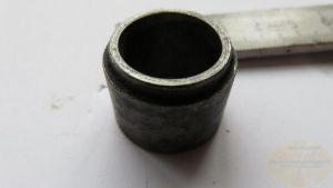Buchse Radachse kurz Vorderrad V35/V50 gebraucht