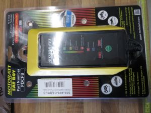 Batterieladegerät 12V/6V  Motobatt 1 Amp