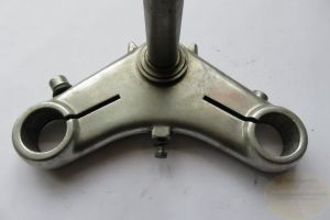 62494021ge.' , 'Gabelbrücke unten V65-65 SP,V35/3,V50 C gebraucht