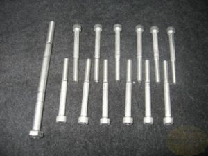 Ölwannenzwischenring kl.Mod Schraubensatz VA V35-65