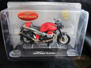 Modell Moto Guzzi V11 Sport  1:24 Starline