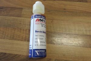 Kraftstoffsystemreiniger/Bleizusatz