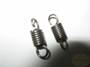 19719820' , 'Fliehkraftfedernsatz  für alle kl. Guzzis m. Fliehkraftregler