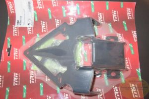 7650131' , 'Nummernschildhalter schwarz mit Blinkeraufnahme (LUCAS)