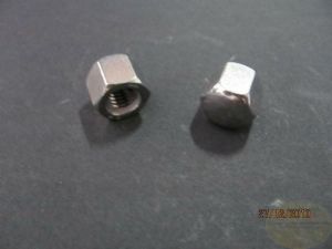 800163603' , 'VA Mutter M8 Hutmutter niedrige Form