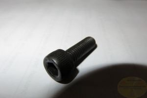 GU03067730' , 'Schraube M8x25 12.9 für Tellerrad Innensechskant